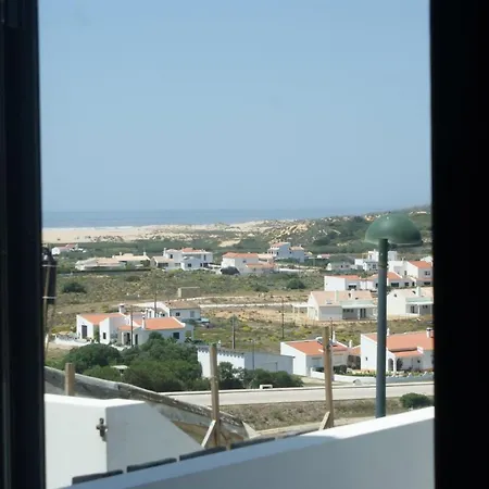 Casa O Horizonte Сasa de vacaciones Carrapateira